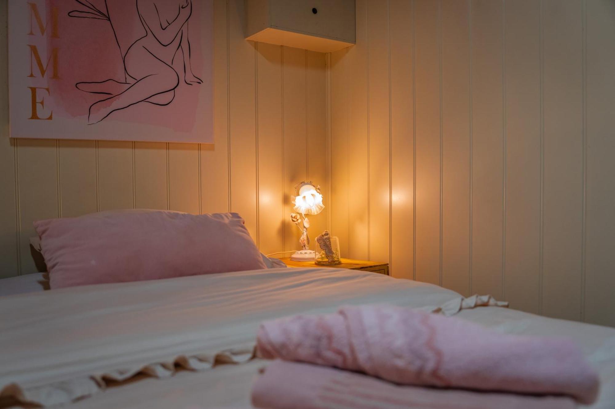 Chalet Luxe Free Wifi en Netflix Zutendaal Exterior foto